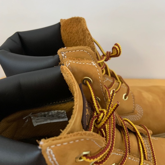 Timberland Premium 6-inch Waterproof Boots in Wheat Nubuck Size 7M - Picture 6 of 16